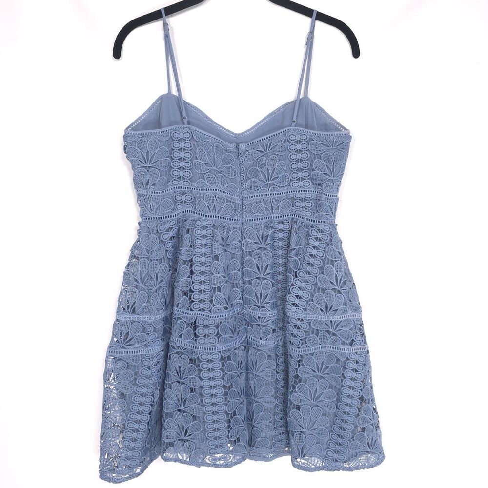 Lovers‎ + Friends NWOT Mini Dress MEDIUM Dusty Blue Tinsley Lace Sleeveless SEXY - Picture 10 of 15
